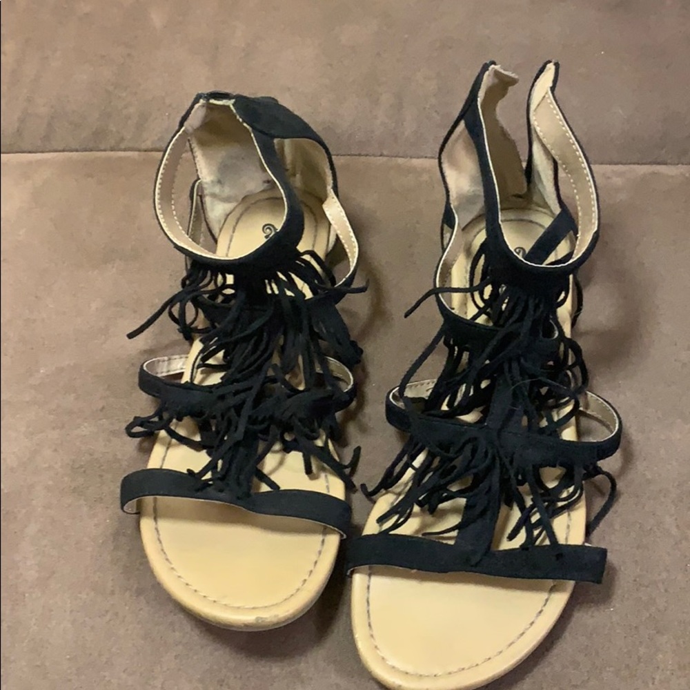 Fringed sandals